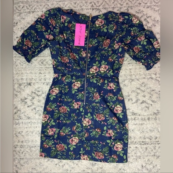 NWT Betsey Johnson dress - Picture 5 of 6